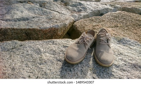 clarks hiking boots malaysia