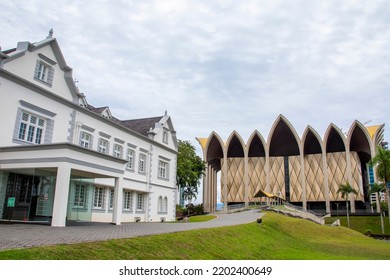 Kuching Malaysia 3rd Sep 2022: The Exterior View Of Sarawak State Museum And Borneo Cultures Museum. 