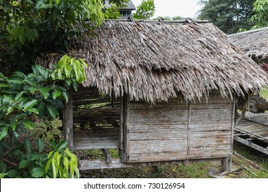 Kuching, Malaysia - October 2, 2017 : Sarawak Cultural Village Or Kampung Budaya In Kuching. View Of A Hut Of The Bidayuh Tribe. 