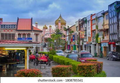 Kuching, Sarawak, Malaysia 4.09.2020: Colorful Street In Chinatown District