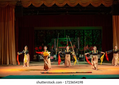 Kuching, Sarawak, Malaysia, January 4, 2019: Performance Of Traditional Dance And Culture At The Sarawak Cultural Village, Malaysia