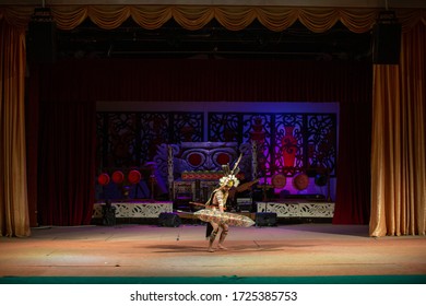 Kuching, Sarawak, Malaysia, January 4, 2019: Performance Of Traditional Dance And Culture At The Sarawak Cultural Village, Malaysia