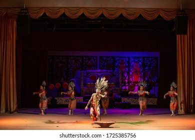 Kuching, Sarawak, Malaysia, January 4, 2019: Performance Of Traditional Dance And Culture At The Sarawak Cultural Village, Malaysia