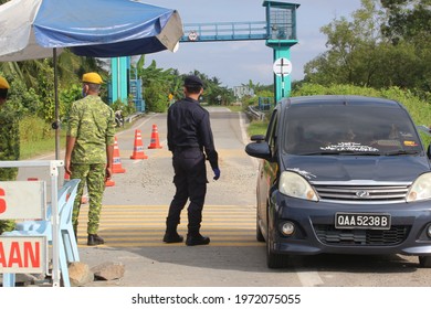 1,159 Police Traffic Malaysia Images, Stock Photos & Vectors | Shutterstock