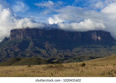 Kukenan Tepui, Canaima National Park. 