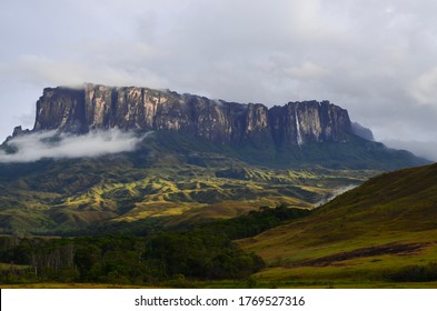 Kukenan Tepui Near Mount Roraima