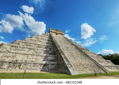 Kukulcan Mayan Pyramid El Castillo Sun Stock Photo 681151348 | Shutterstock