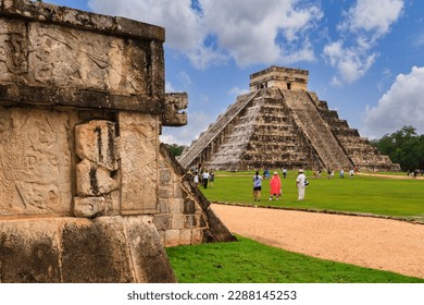Kukulkan pyramid in Chichen Itza, Mexico.