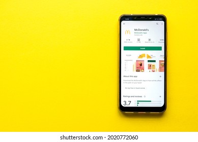 KULIM,MALAYSIA - CIRCA AUGUST, 2021 : A Mobile Phone With App Of McDonald's On An Android Play Store.