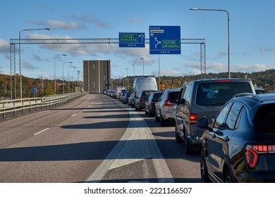 KUNGALV, SWEDEN - OCTOBER 15 2022: A Line Of Cars Waiting On The Opened, Movable Bridge Jordfallsbron