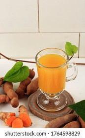 jamu asam kunyit images stock photos vectors shutterstock https www shutterstock com image photo kunyit asam indonesian traditional herbal drink 1764598829