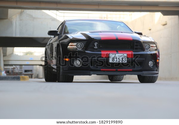 kuwait city, kuwait - sep 12, 2014, ford mustang\
shelby gt500 black and\
red