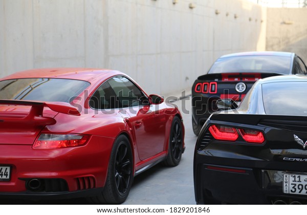 kuwait city, kuwait - sep 12, 2014, ford mustang\
shelby gt500 black and\
red