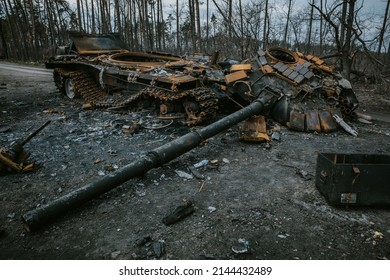 KYIV REGION, UKRAINE 05.04.2022
Irpin, Bucha, Dmitrivka. Atrocities Of The Russian Army In The Suburbs Of Kyiv. The Russian Tank T 72 B3 Burned By The Ukrainian Army. The War Russia Against Ukraine.