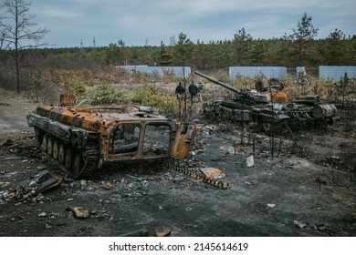 KYIV REGION, UKRAINE 05.04.2022
Irpin, Bucha, Dmitrivka. Atrocities Of The Russian Army In The Suburbs Of Kyiv. The Russian Tank T 72 BMP 2 Burned By Ukrainian Army. The War Russia Against Ukraine.