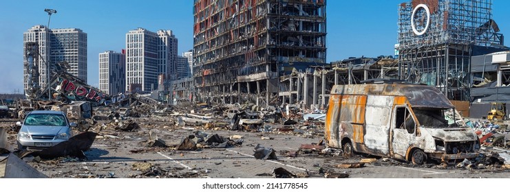 KYIV, UKRAINE - 23.03.2022. 
russia's military aggression against Ukraine. Retroville shopping mall civilian facility after a missile airstrike by russian troops in the Kyiv, Ukrainian capital