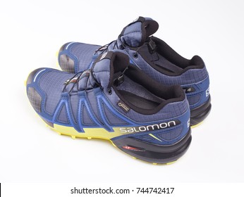 salomon shoes company