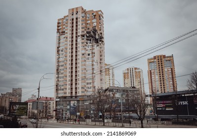 KYIV, UKRAINE - 29.02.2022.
A russian rocket hit a high-rise building in Kyiv. It destroyed apartments on about six floors. The war of putin's russian army against Ukraine