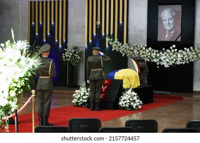 KYIV, UKRAINE Honor Guard At Funeral Farewell Ceremony With The First President Of Ukraine Leonid Kravchuk, MAY 17, 2022