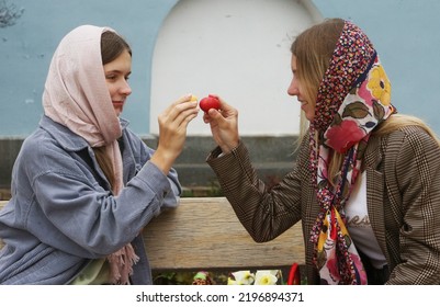 KYIV, UKRAINE - MAY 2, 2021:Easter Holiday Near Vladimir Cathedral.