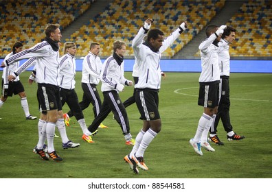 KYIV, UKRAINE - NOVEMBER 10: German National Football Team Players Run During Training Session At NSK Olimpic Stadium On November 10, 2011 In Kyiv, Ukraine