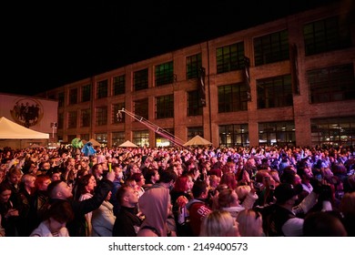 Kyiv, Ukraine September 4: Comic Con 2021, Fandom Festival In Kyiv, Ukraine. The Main Stage Of The Comic Con Festival. Crowd Of People In Front Of The Festival Stage.