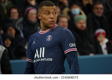 Kylian Mbappé  Of Paris During The Ligue 1 Football Championship Match Between Paris Saint Germain And Lorient On April 03, 2022 At Parc Des Princes In Paris.