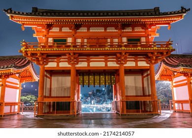 Kyoto, Japan - 22July2019 : Yasaka Shrine At Gion