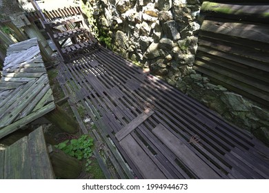 Kyoto, Japan - May 30th 2021: Japanese Old Villa. Abandoned House At The Hiking Trail Of Hinomizu Pass Around Kifune Shrine. This Hiking Trail Is Abandoned Due To Typhoon Two Years Ago.