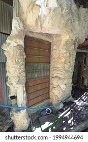 Kyoto, Japan - May 30th 2021: Japanese Old Villa. Abandoned House At The Hiking Trail Of Hinomizu Pass Around Kifune Shrine. This Hiking Trail Is Abandoned Due To Typhoon Two Years Ago.