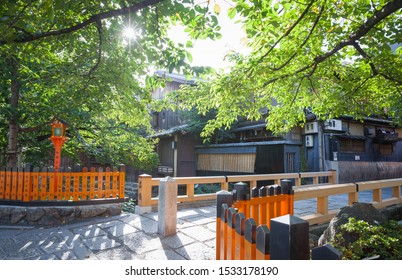 Gion Tatsumi Bridge Images Stock Photos Vectors Shutterstock