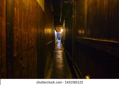 Kyoto Shijo, Back Alley Of Ponto-cho At Night