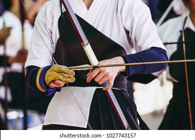 japanese bow and arrow