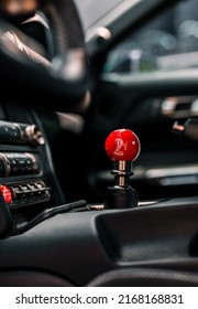 LA, CA, USA
March 19, 2022
Ford Mustang Shelby GT 500 Showing The Red Shift Knob