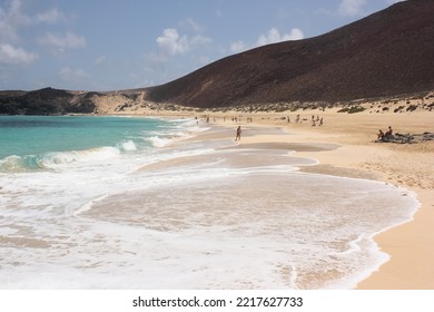 La Concha Beach In La Graciosa Island