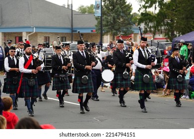 La Crosse, Wisconsin USA - October 5th, 2022: La Crosse Bagpipes And Drums Scottish Band Marched In Oktoberfest Parade.