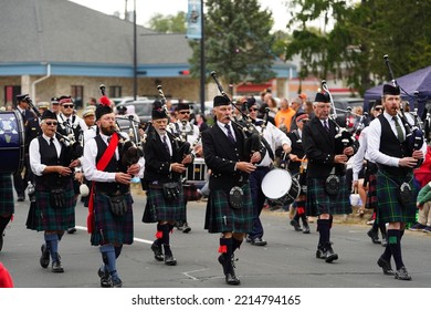 La Crosse, Wisconsin USA - October 5th, 2022: La Crosse Bagpipes And Drums Scottish Band Marched In Oktoberfest Parade.