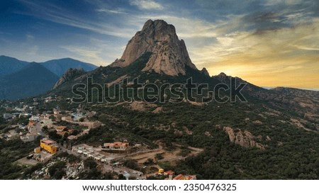 La Peña de Bernal, Querétaro, México.