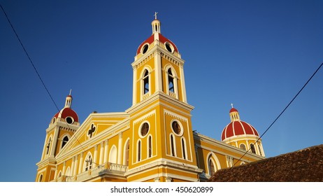 La CatÃ©dral de Granada in Nicaragua
