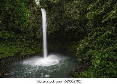 La Fortuna Waterfall Costa Rica	