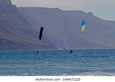 Imágenes Fotos De Stock Y Vectores Sobre Papagayo Lanzarote