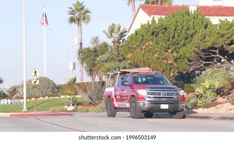 La Jolla, California USA - 23 Nov 2020: Lifeguard Red Pickup Truck, Life Guard Auto By Beach. Rescue Pick Up Car On Coast For Surfing Safety, Lifesavers 911 Vehicle. Palm Tree On San Diego City Street