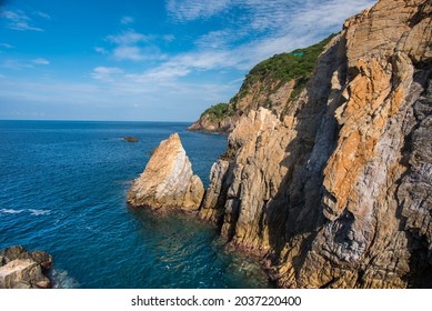 La quebrada, tourist area of Acapulco, in the background the deep blue sea  - Shutterstock ID 2037220400
