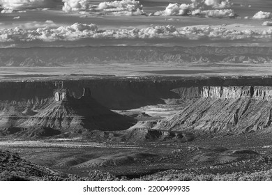 La Sal Lookout Point In Arches National Park