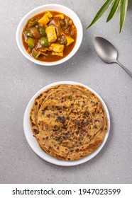 Lachha Paratha Or Chur Chur Naan With Chilli Paneer