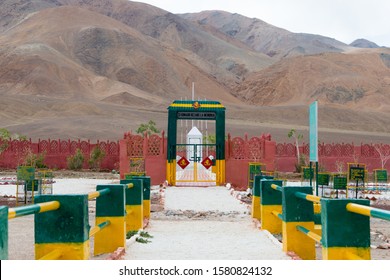 Ladakh, India - Jul 14 2019 - Rezang La War Memorial In Ladakh, India. Memorial Of 114 Indian Soldier Of 13 Kumaon Regiment Who Fought To Against Hordes Of Chinese Invader On 18 Nov 1962.