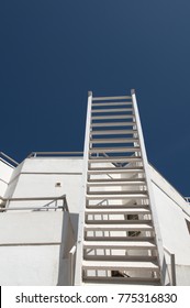 ladder 