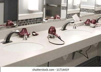 Ladies Locker Room And Spa