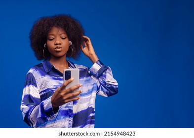 Lady Deep Down Listen To A Music On Her Phone