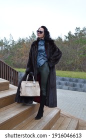 Lady In Luxury Black Mink Fur Coat